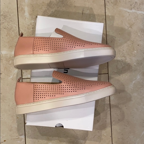 Blush Hush Puppies slip ons size 9 - Picture 4 of 11